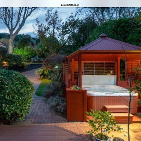 Lake View Garden Apartment Taupo Eksteriør bilde