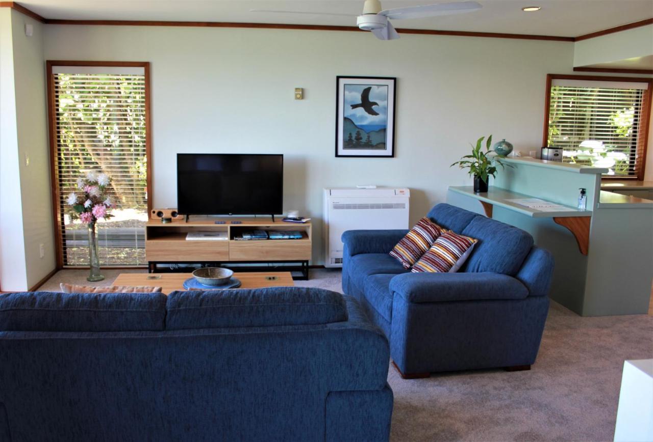 Lake View Garden Apartment Taupo Eksteriør bilde
